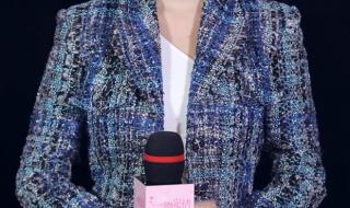 雪饼上白色的雪 雪饼上白色的雪